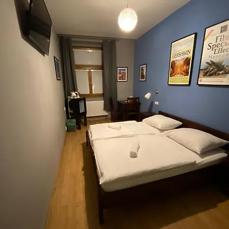 Central Studios Ξενοδοχείο 3*