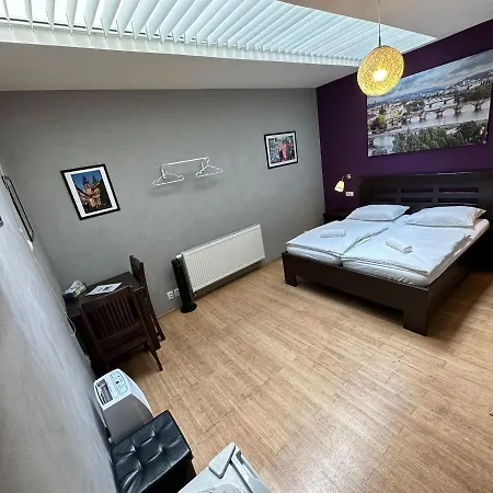 Central Studios Ξενοδοχείο