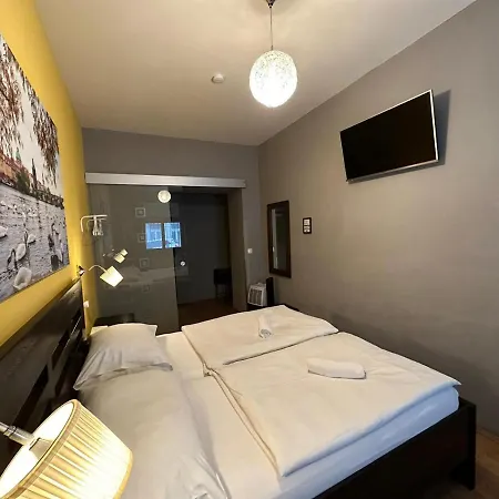 Central Studios Hotel Prague