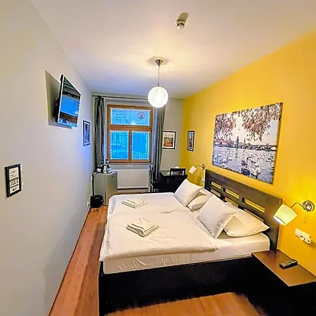 Central Studios 3* Praga